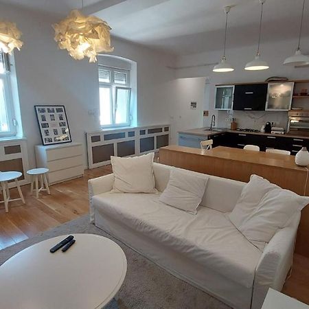 Home S Zagreb Ngoại thất bức ảnh